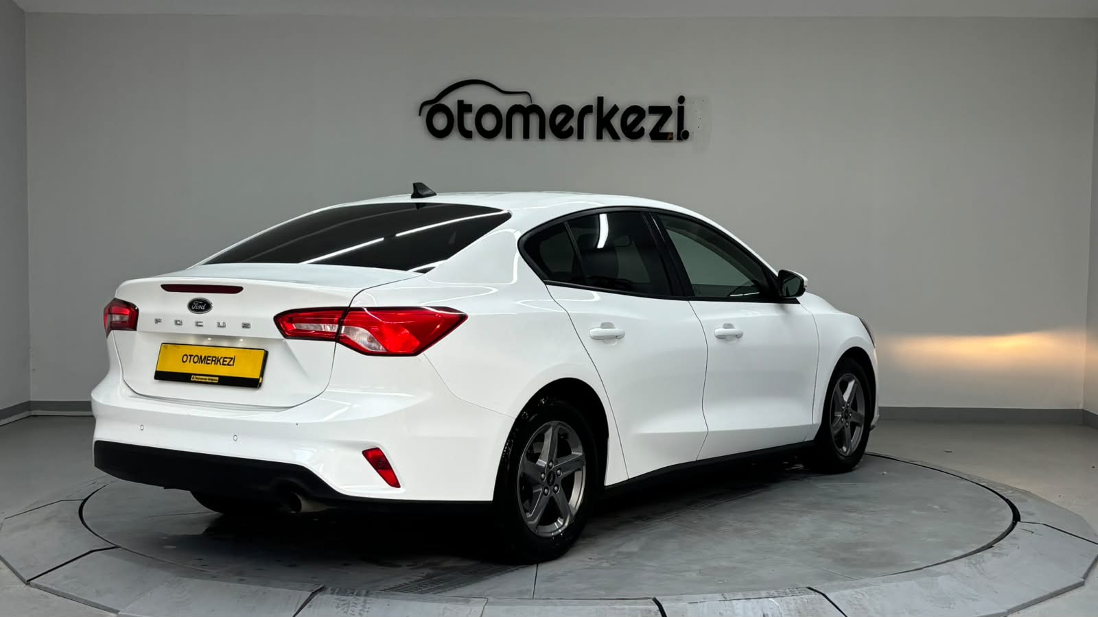 FORD FOCUS 2